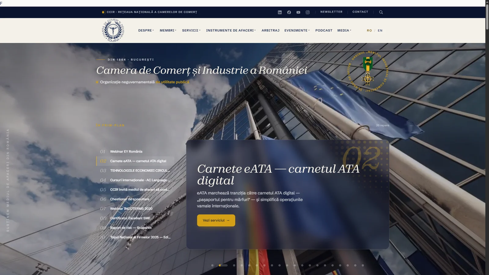 The first screen of ccir.ro in Romanian: the menu, the institution's title and the focus list